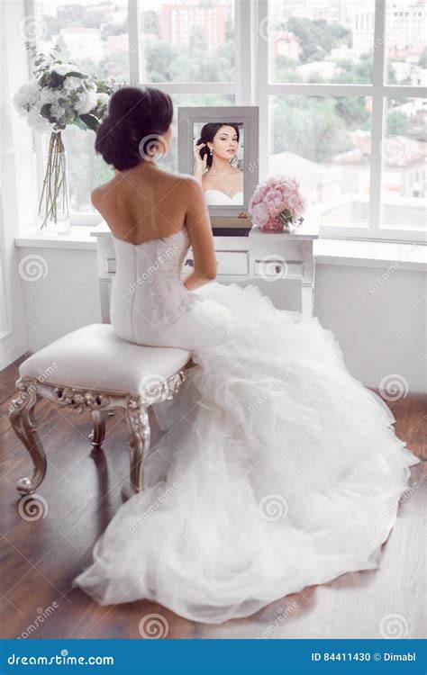 Preparazione della sposa a casa