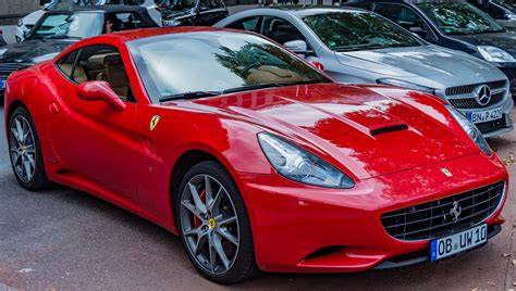 Supercar di lusso parcheggiata