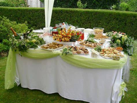 allestimento tavolo per rinfresco matrimonio