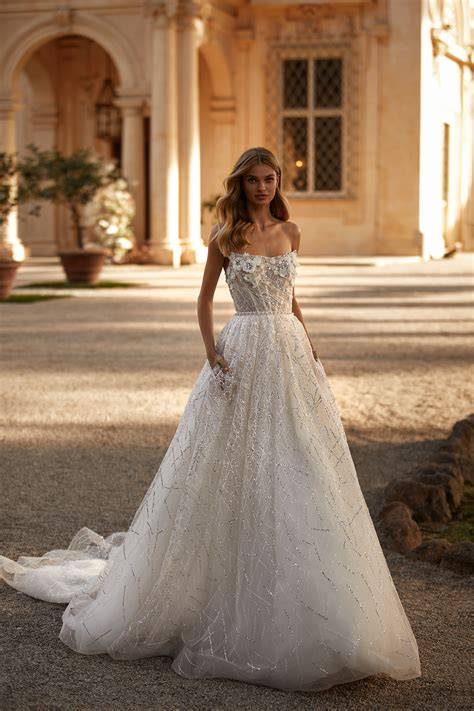 Abito da sposa illuminato da LED