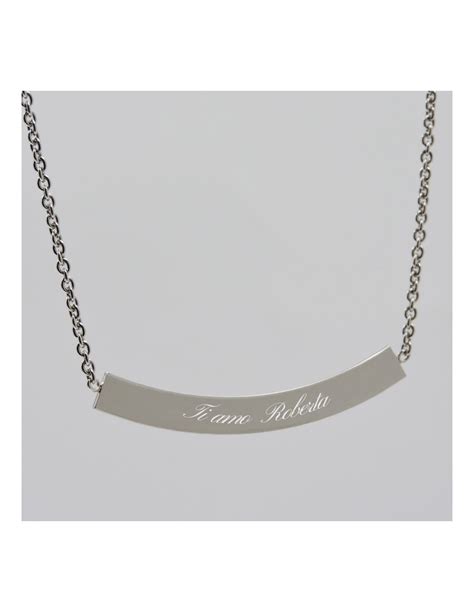 Collana d'argento con incisione