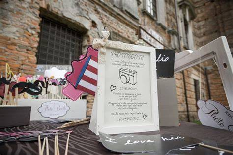 Matrimonio con angolo photo booth allestito