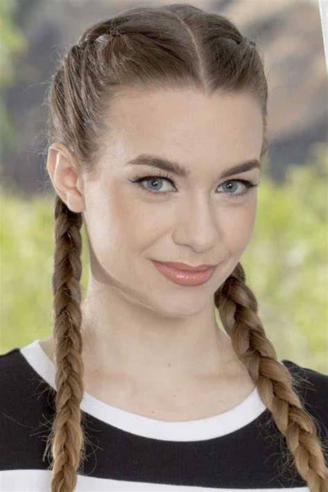 Ritratto di Tali Dova