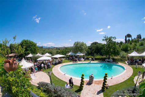 Location per matrimonio immersa nel verde