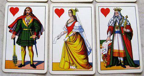 Carte da gioco con figure di coppia