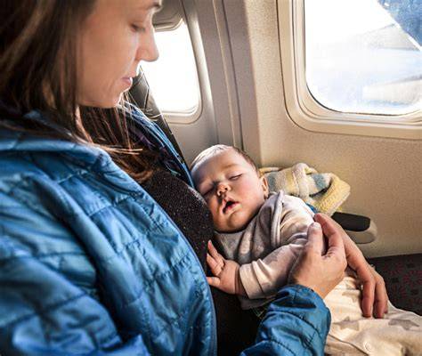 Documenti necessari per viaggiare con un neonato
