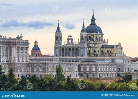 Immagine della Cattedrale Castrense di Madrid