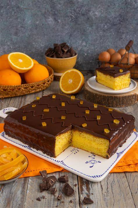 Torta millefoglie con arancia e cioccolato