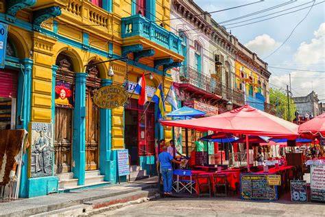 Quartiere La Boca a Buenos Aires con le sue case colorate