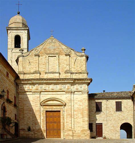 Chiesa di San Pietro e Sant’Antonio Abate all'interno della Tenuta di Montecucco