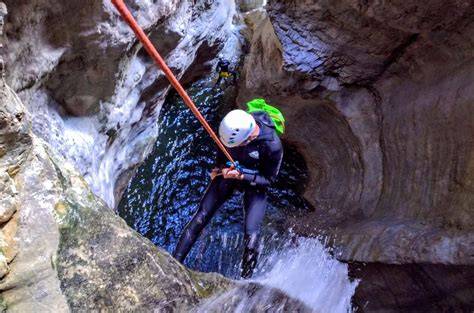 Canyoning in montagna