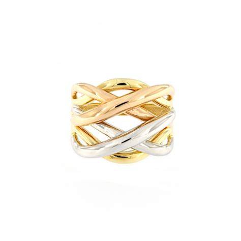 Anelli d'oro intrecciati con un numero 50
