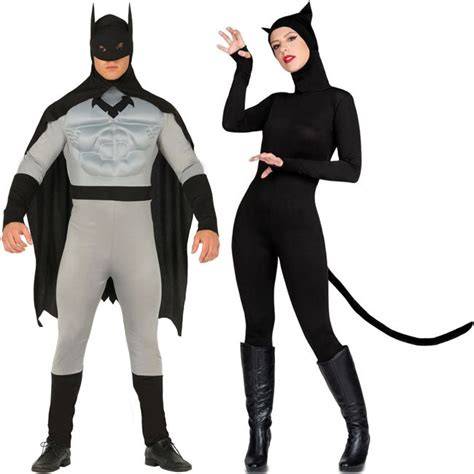 Coppia vestita da Batman e Catwoman