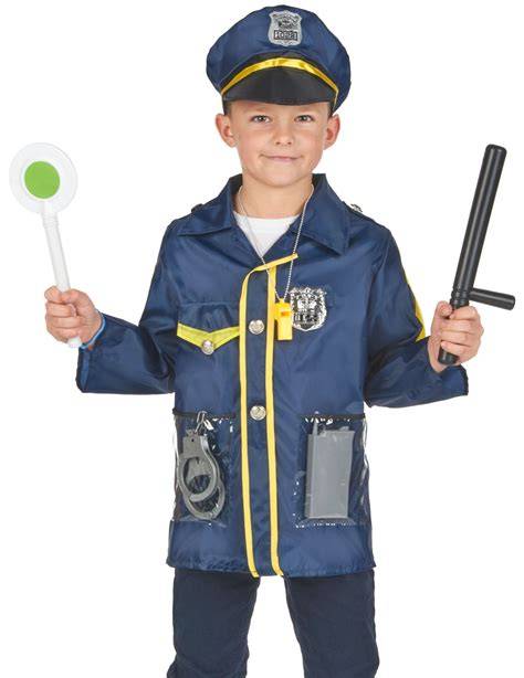 spogliarellista con costume da poliziotto