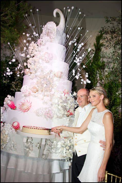 Torta nuziale del Principe Alberto e della Principessa Charlene di Monaco