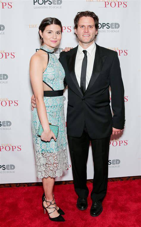 Foto di Phillipa Soo e Steven Pasquale
