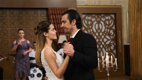 Preparativi matrimonio Zuleyha e Hakan
