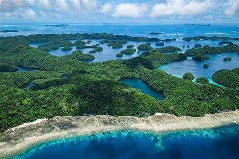 Le iconiche Rock Islands di Palau