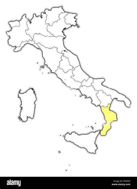 Mappa dell'Italia con evidenziate le regioni di ambientazione (Calabria e Veneto)