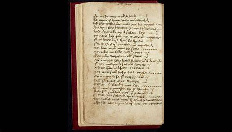Manoscritto antico con regole ecclesiastiche