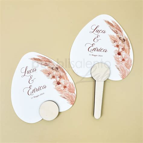 Ventagli di carta decorati per matrimonio