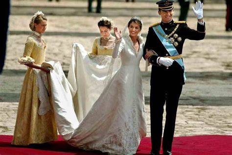 Abito da sposa di Victoria López-Quesada