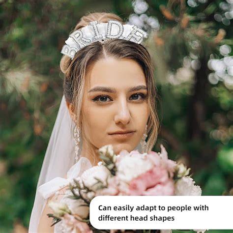 Velo, fascia e cerchietto per la sposa