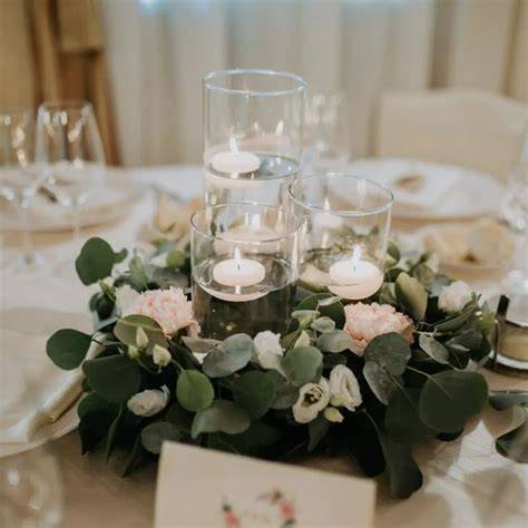 Eucalipto essiccato come centrotavola per matrimonio