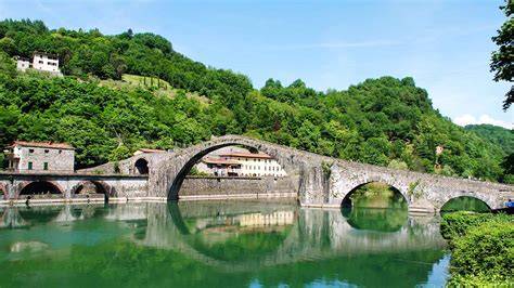 Ponte del Diavolo a Borgo a Mozzano