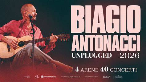 Biagio Antonacci durante un concerto