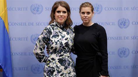 Principesse Beatrice ed Eugenie e i loro cappelli iconici